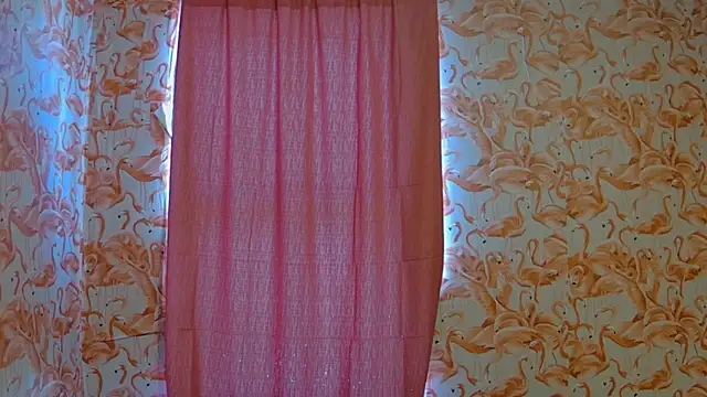 strawberrysmoothie online show from February 27, 8:31 pm