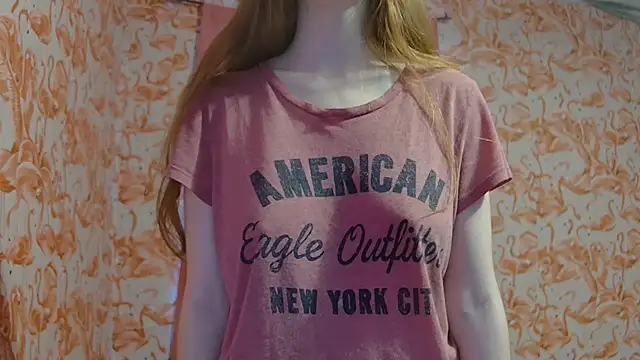 strawberrysmoothie online show from September 30, 8:25 pm