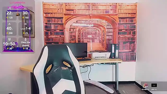 khiara moretti online show from February 7, 7:38 pm