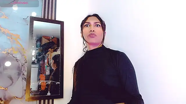 khiara moretti online show from November 8, 11:10 am