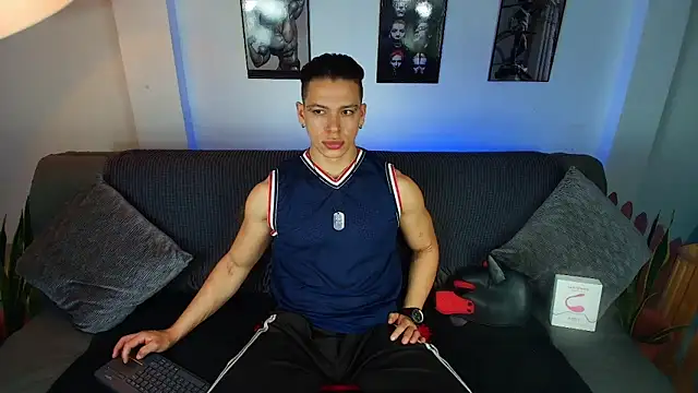 Snapshot of Baxter_Dex chatting on November 3, 11:04 pm Baxter Dex online show from November 3, 11:04 pm