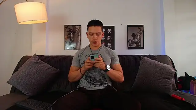 Baxter Dex online show from December 15, 6:23 pm