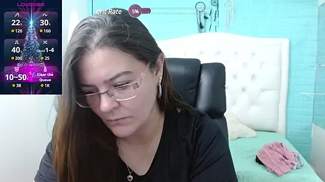 MsJossie online show from December 4, 3:37 am