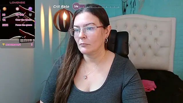 Snapshot of MsJossie chatting on February 4, 3:56 am MsJossie online show from February 4, 3:56 am