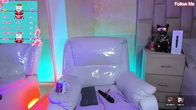 Agathaargent  online show from December 11, 4:49 am