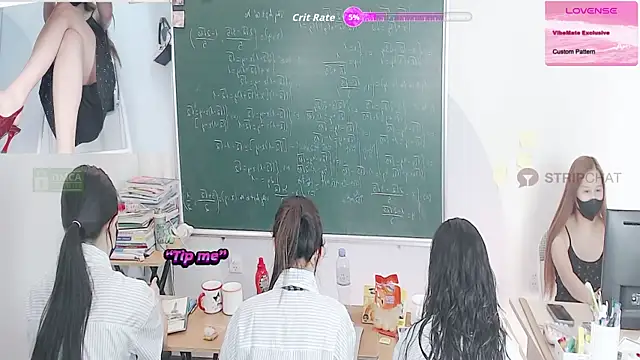 Snapshot of _Math_ chatting on October 19, 7:42 am  Math  online show from October 19, 7:42 am