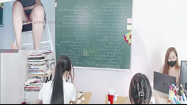 Snapshot of _Math_ chatting on October 29, 3:03 pm  Math  online show from October 29, 3:03 pm