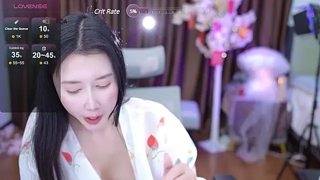 tina0604 online show from February 12, 6:19 am