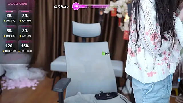 tina0604 online show from March 15, 12:34 pm