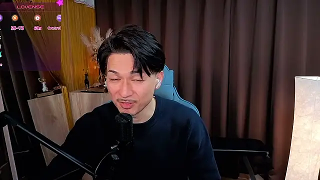 HARU-outdoor-x online show from November 22, 2:16 pm