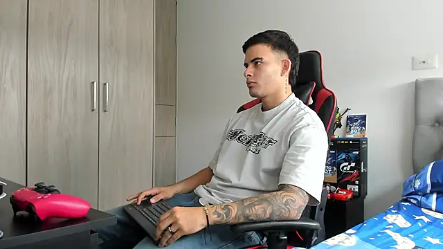 jacob firexx online show from October 20, 3:01 pm