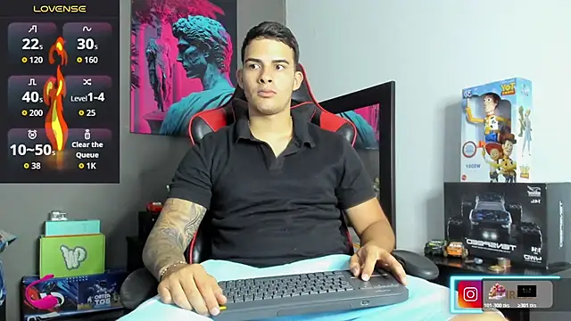 Snapshot of jacob_firexx chatting on May 19, 1:56 am jacob firexx online show from May 19, 1:56 am