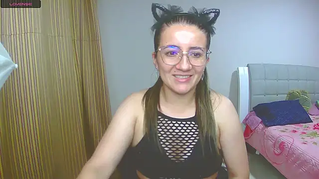 Dayanna Smitt online show from February 26, 12:49 am