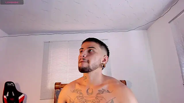 ftmphilip  online show from September 27, 8:36 pm