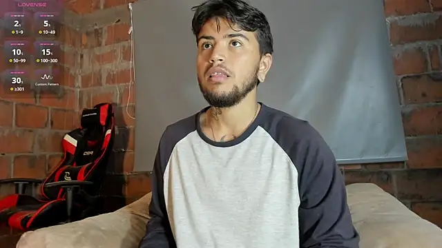 ftmphilip  online show from July 21, 12:29 pm