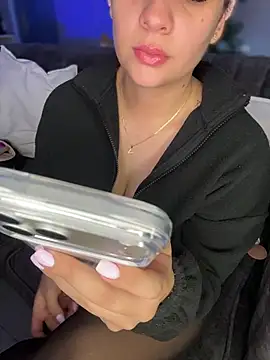 GabriellaFerrer online show from November 26, 10:05 am