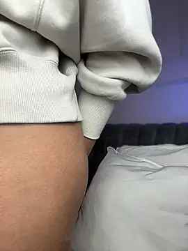 GabriellaFerrer online show from February 17, 11:07 am