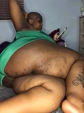 Snapshot of sotho_ssbbw chatting on June 2, 11:51 pm sotho ssbbw online show from June 2, 11:51 pm