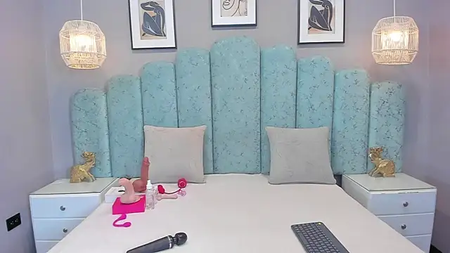 Sara Vanegas online show from July 15, 11:37 am