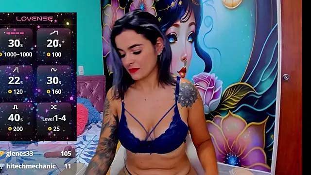 mia bigtits17 online show from December 14, 2:31 pm