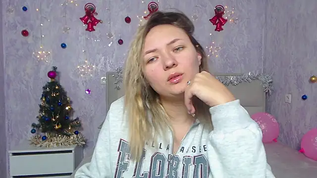 SallyVerda online show from December 27, 6:42 pm