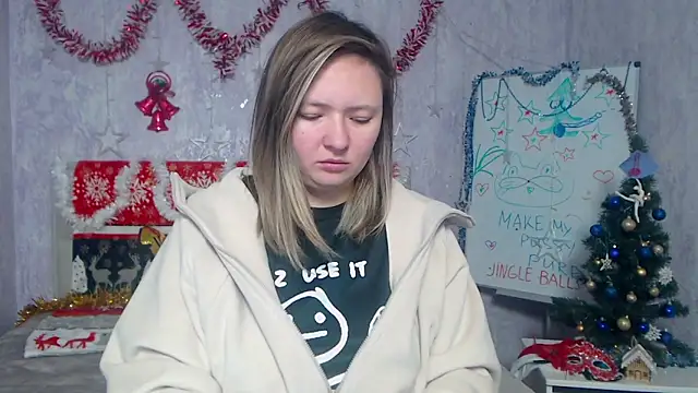 Snapshot of SallyVerda chatting on December 15, 6:56 pm SallyVerda online show from December 15, 6:56 pm