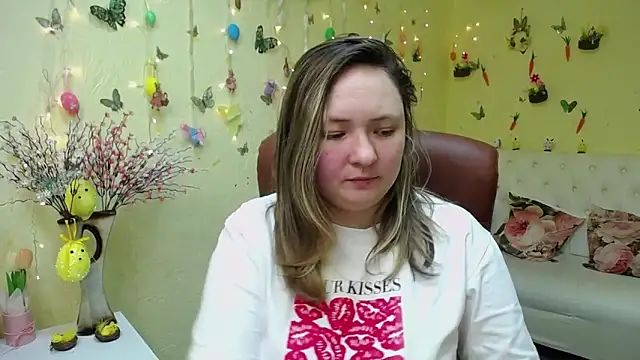 Snapshot of SallyVerda chatting on April 7, 5:46 pm SallyVerda online show from April 7, 5:46 pm