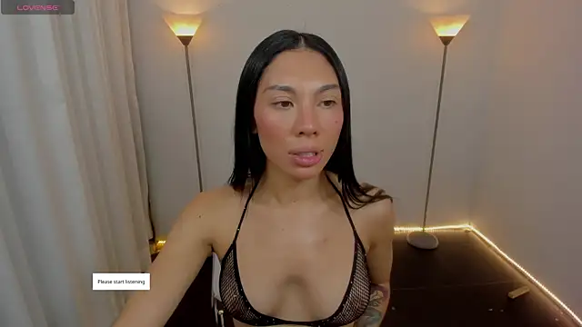 Snapshot of Dayanna_tecca chatting on April 7, 10:53 pm Dayanna tecca online show from April 7, 10:53 pm