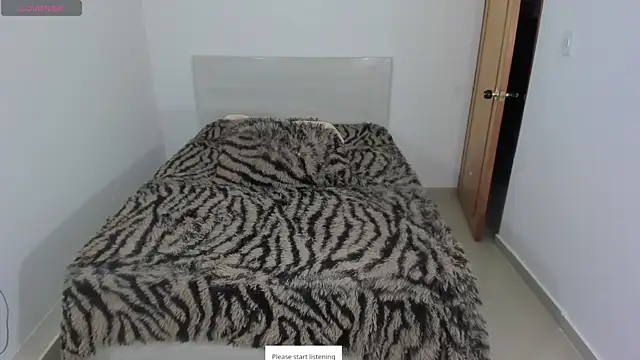 Snapshot of Dayanna_tecca chatting on June 29, 10:54 pm Dayanna tecca online show from June 29, 10:54 pm