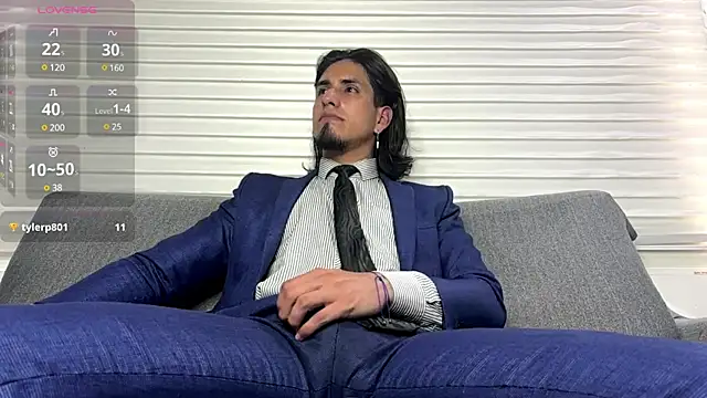 Tom blunt96 online show from December 30, 2:19 pm