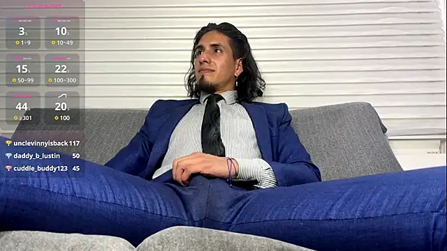 Tom blunt96 online show from December 30, 10:12 pm