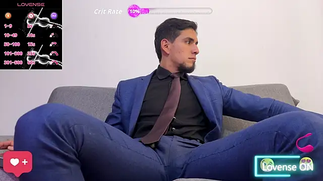 Snapshot of Tom_blunt96 chatting on April 8, 5:46 pm Tom blunt96 online show from April 8, 5:46 pm