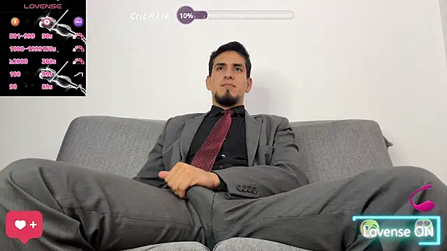 Snapshot of Tom_blunt96 chatting on April 13, 5:18 pm Tom blunt96 online show from April 13, 5:18 pm