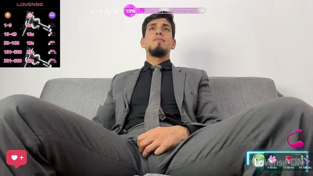 Snapshot of Tom_blunt96 chatting on April 19, 12:04 pm Tom blunt96 online show from April 19, 12:04 pm
