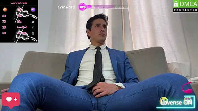 Snapshot of Tom_blunt96 chatting on July 14, 4:34 pm Tom blunt96 online show from July 14, 4:34 pm