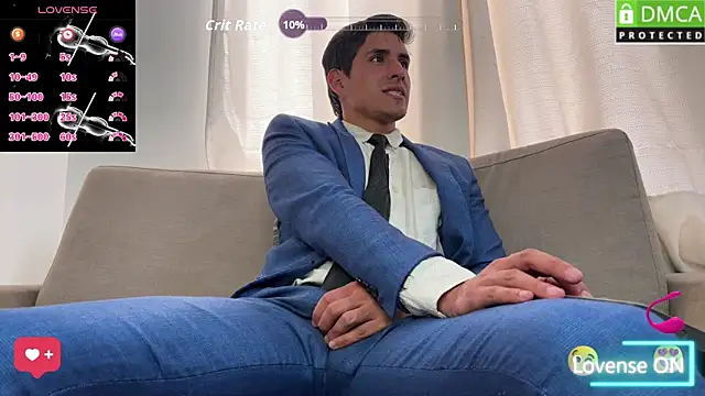 Snapshot of Tom_blunt96 chatting on July 15, 6:13 pm Tom blunt96 online show from July 15, 6:13 pm