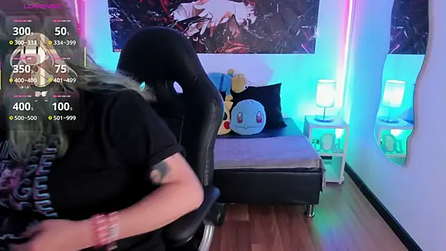 lucky-leah online show from October 17, 3:42 am