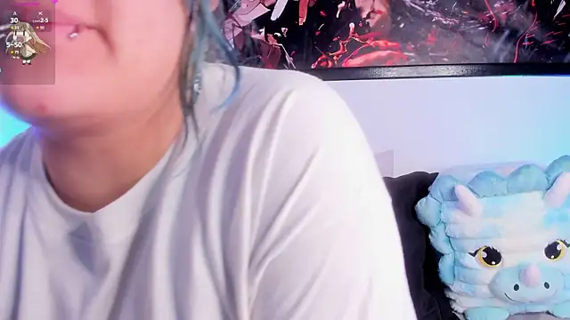 lucky-leah online show from July 19, 3:32 am