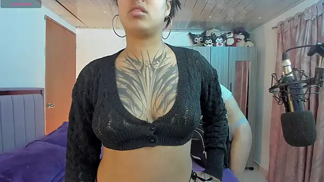 Snapshot of Kayla_foxxy chatting on September 26, 5:11 am Kayla foxxy online show from September 26, 5:11 am