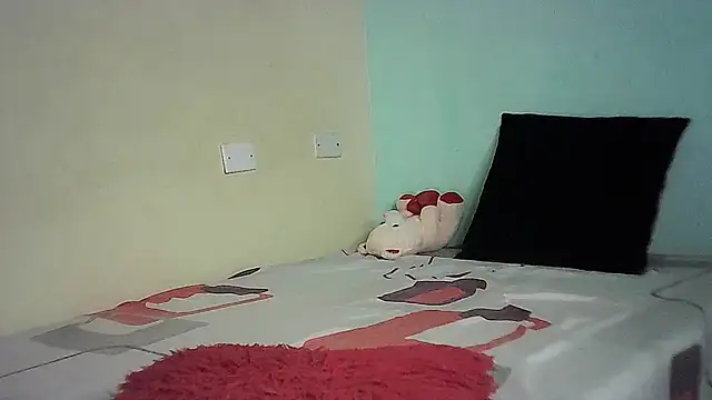 JuliaMack online show from December 20, 5:57 am