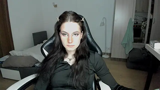 Bridget fitness online show from February 17, 8:15 pm