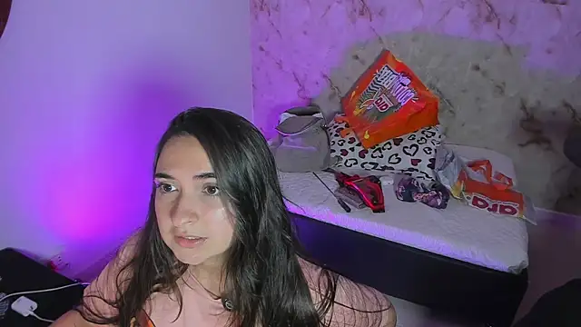 Abbieowenx online show from October 3, 6:27 pm