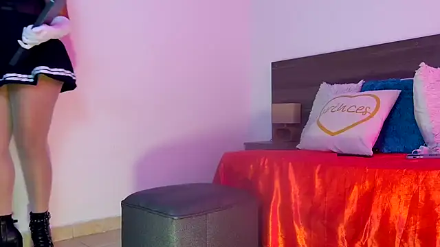 Mila cams1  online show from November 6, 6:42 pm