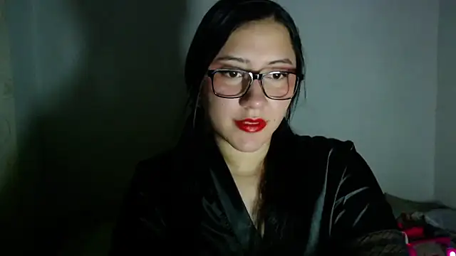 LuciaTomson online show from July 8, 4:06 am
