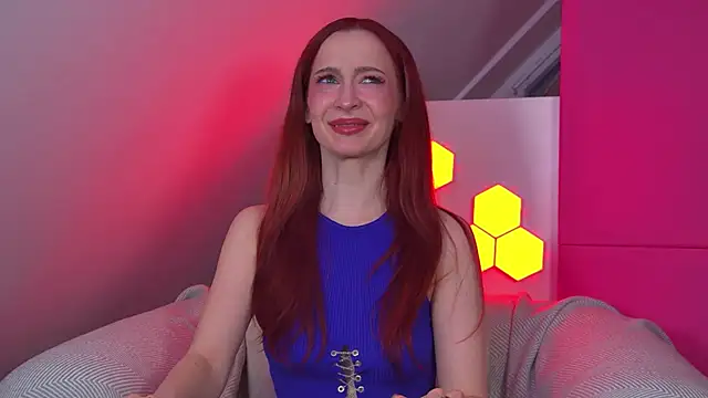 Snapshot of MarieKarma chatting on April 5, 6:49 pm MarieKarma online show from April 5, 6:49 pm