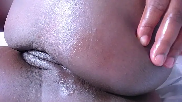 ebonny suggarmommy1 online show from March 15, 9:41 am