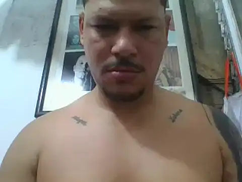 PIGDIRTY22 online show from December 23, 1:35 pm