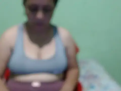 sonia  milk online show from April 2, 12:30 am