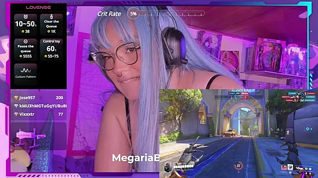 Snapshot of MegariaB chatting on January 27, 7:14 am MegariaB online show from January 27, 7:14 am