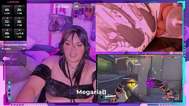 Snapshot of MegariaB chatting on March 10, 7:42 am MegariaB online show from March 10, 7:42 am